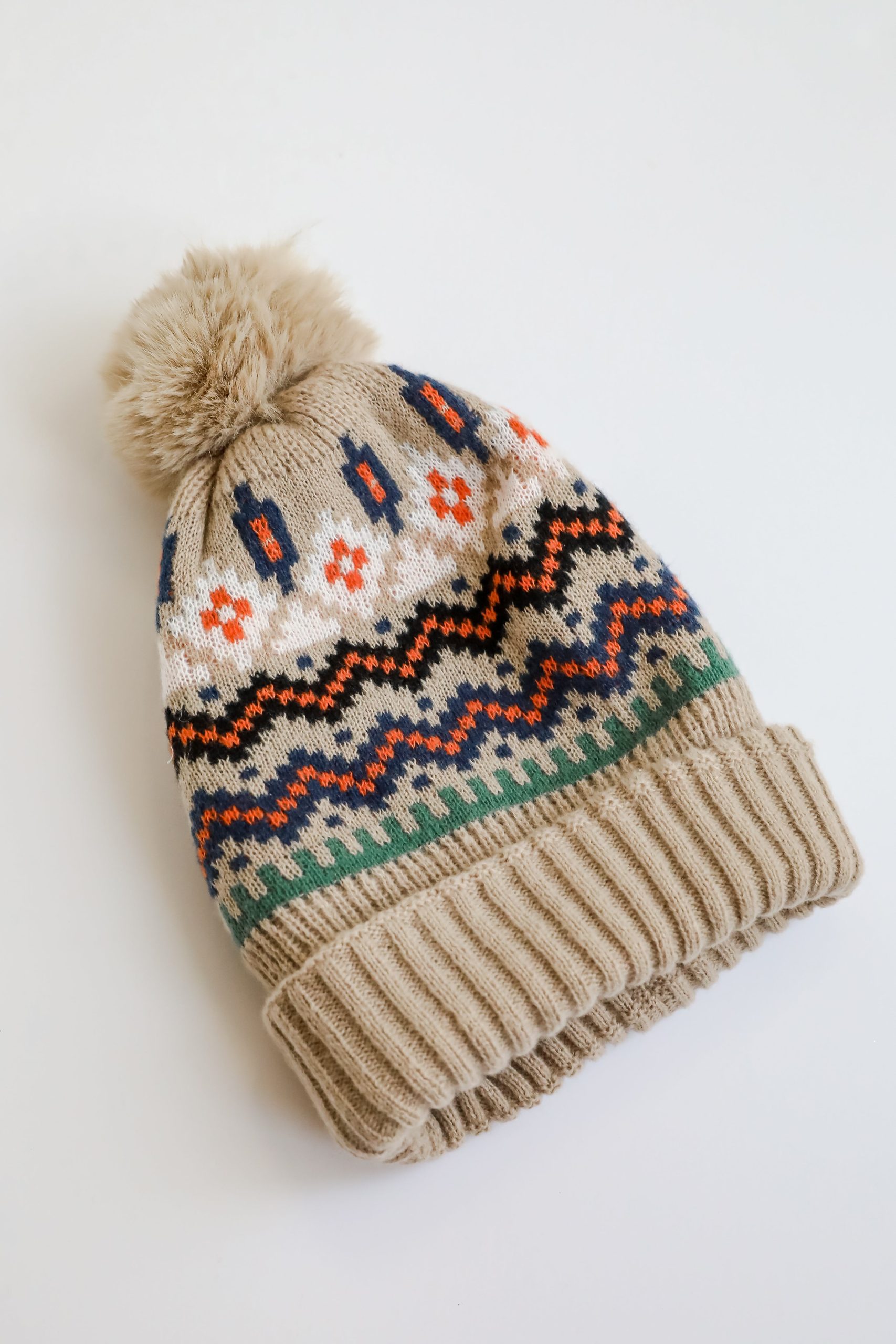 shopdressup_beige_pom_pom_beanie-3.jpg