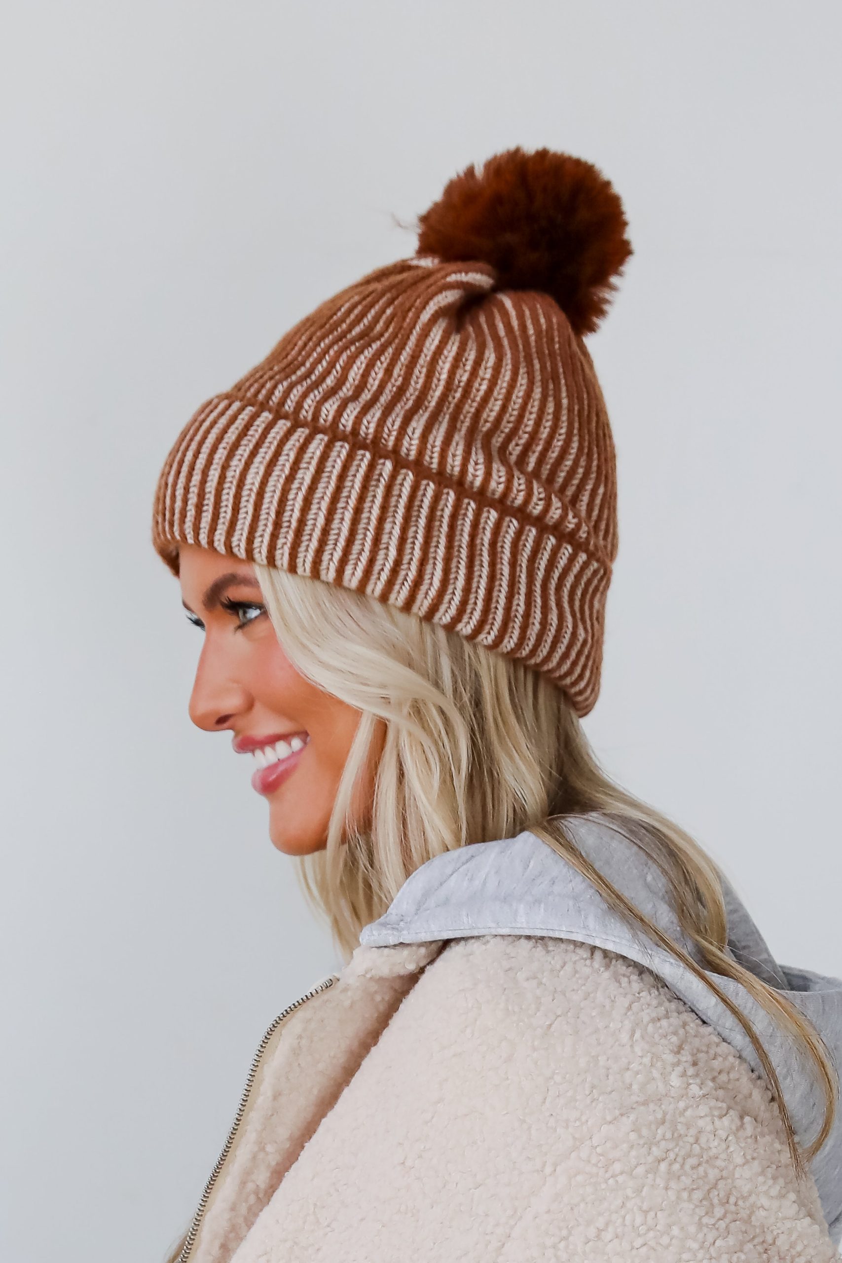shopdressup_brown_ribbed_beanie-3.jpg