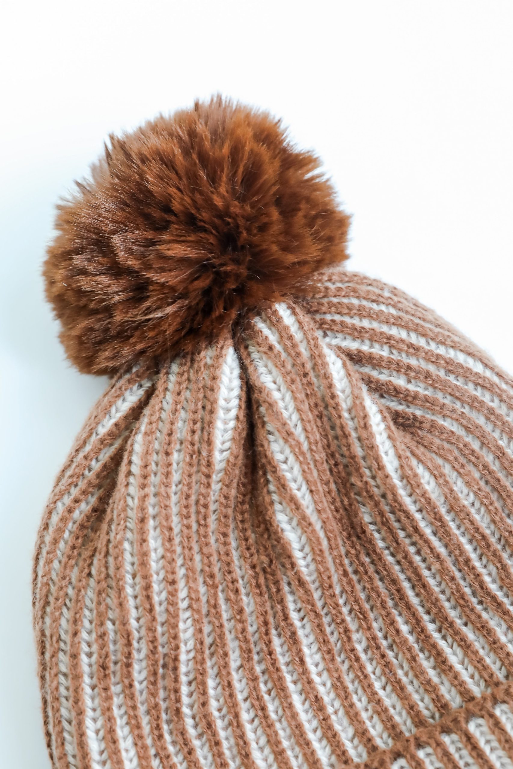 shopdressup_brown_ribbed_beanie-5.jpg